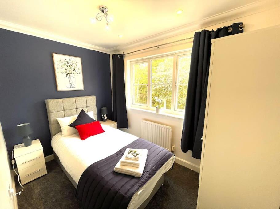 הורלי The Woodlands, Shortstay, Ideal For Families, Relocation, Contractors, Travel Stay מראה חיצוני תמונה