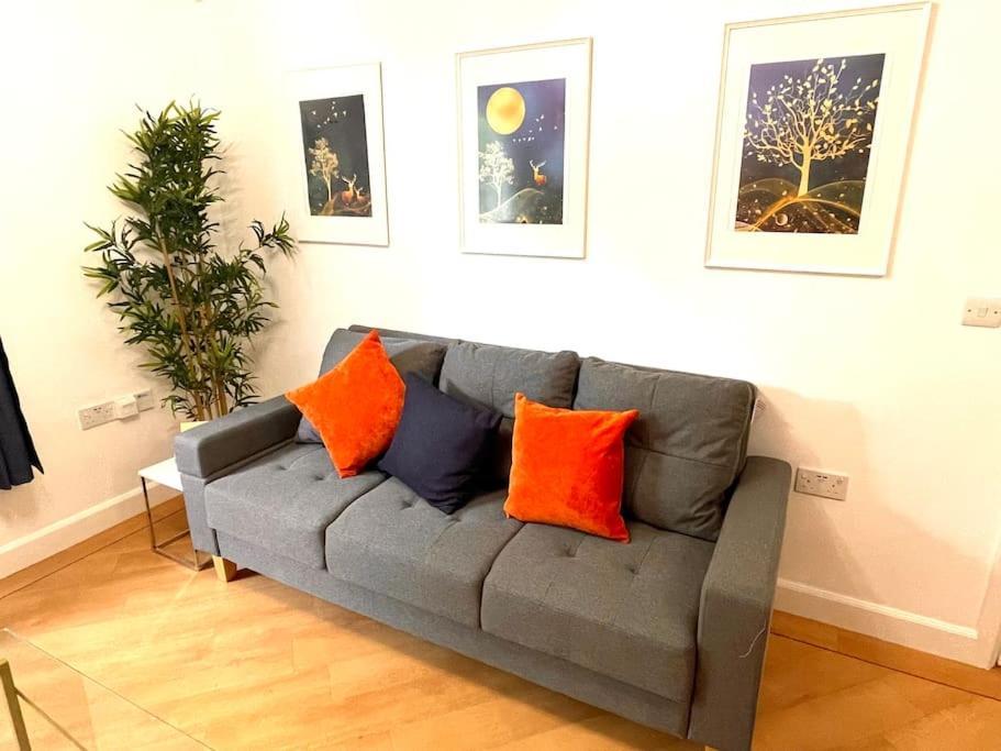 הורלי The Woodlands, Shortstay, Ideal For Families, Relocation, Contractors, Travel Stay מראה חיצוני תמונה
